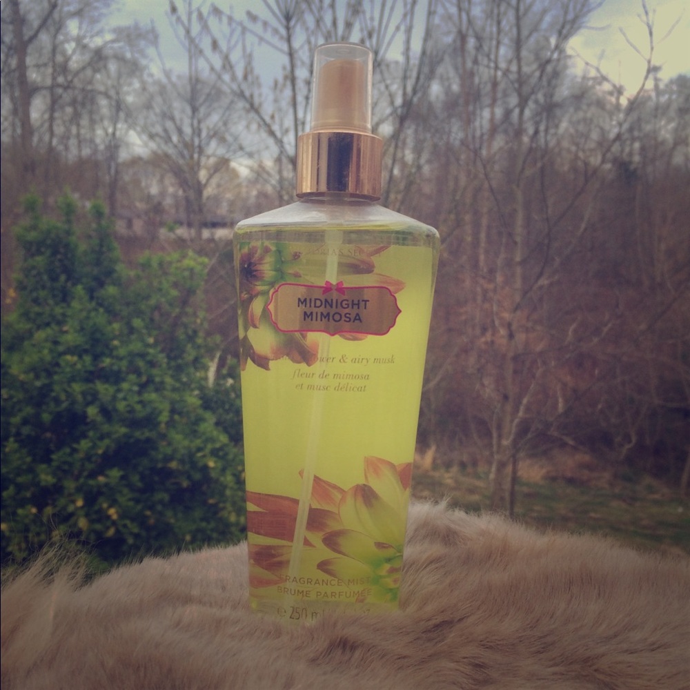 Victoria’s Secret Midnight Mimosa Body Mist